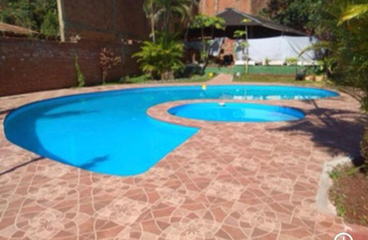 Steve'S House Bed and Breakfast Puerto Iguazú Eksteriør billede