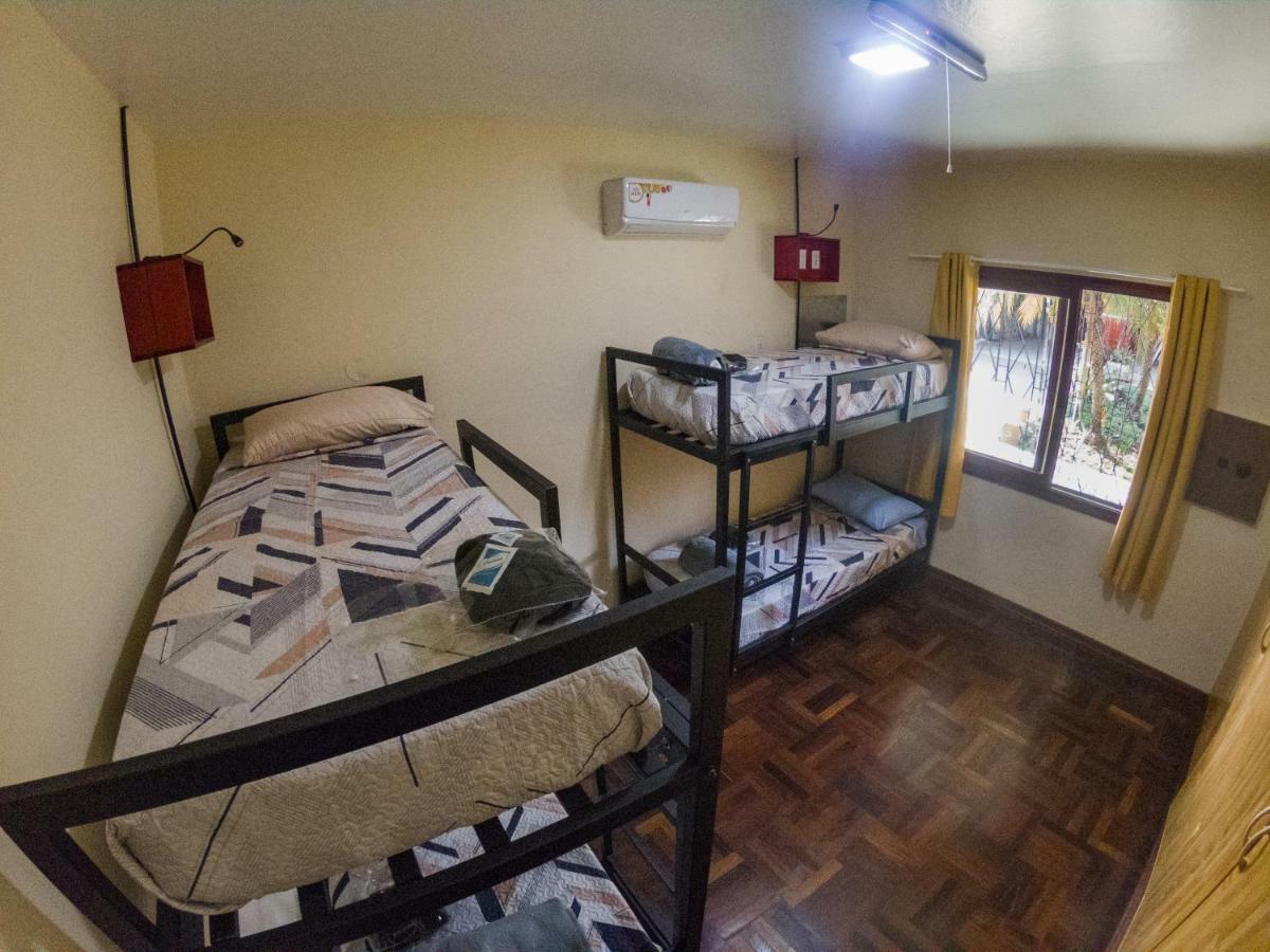 Steve'S House Bed and Breakfast Puerto Iguazú Eksteriør billede